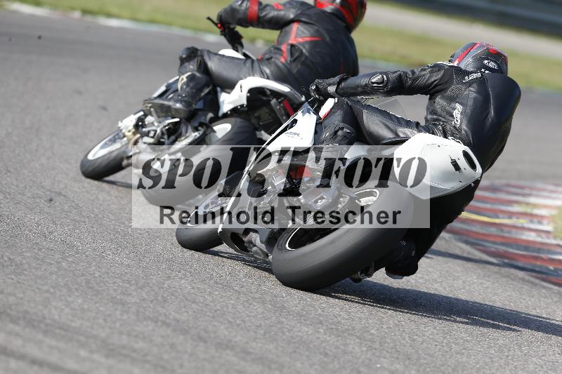 /45 10.08.2025 Plüss Moto Sport ADR/Einsteiger/703